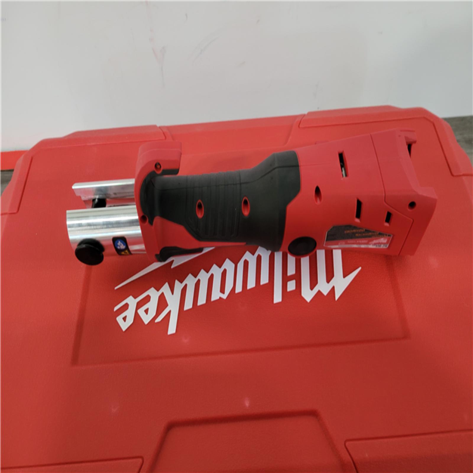 CALIFORNIA AS-IS MILWUAKEE FORCE LOGIC M18 PRESS TOOL KIT  INCLUDES (2) BATTERIES  CHRAGER & HARDCASE