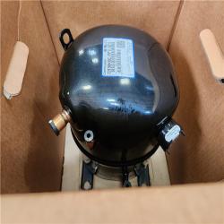 Phoenix NEW CR30K6E-PFV-875 - Copeland Heat Pump A/C Condenser Compressor Pallet of 4