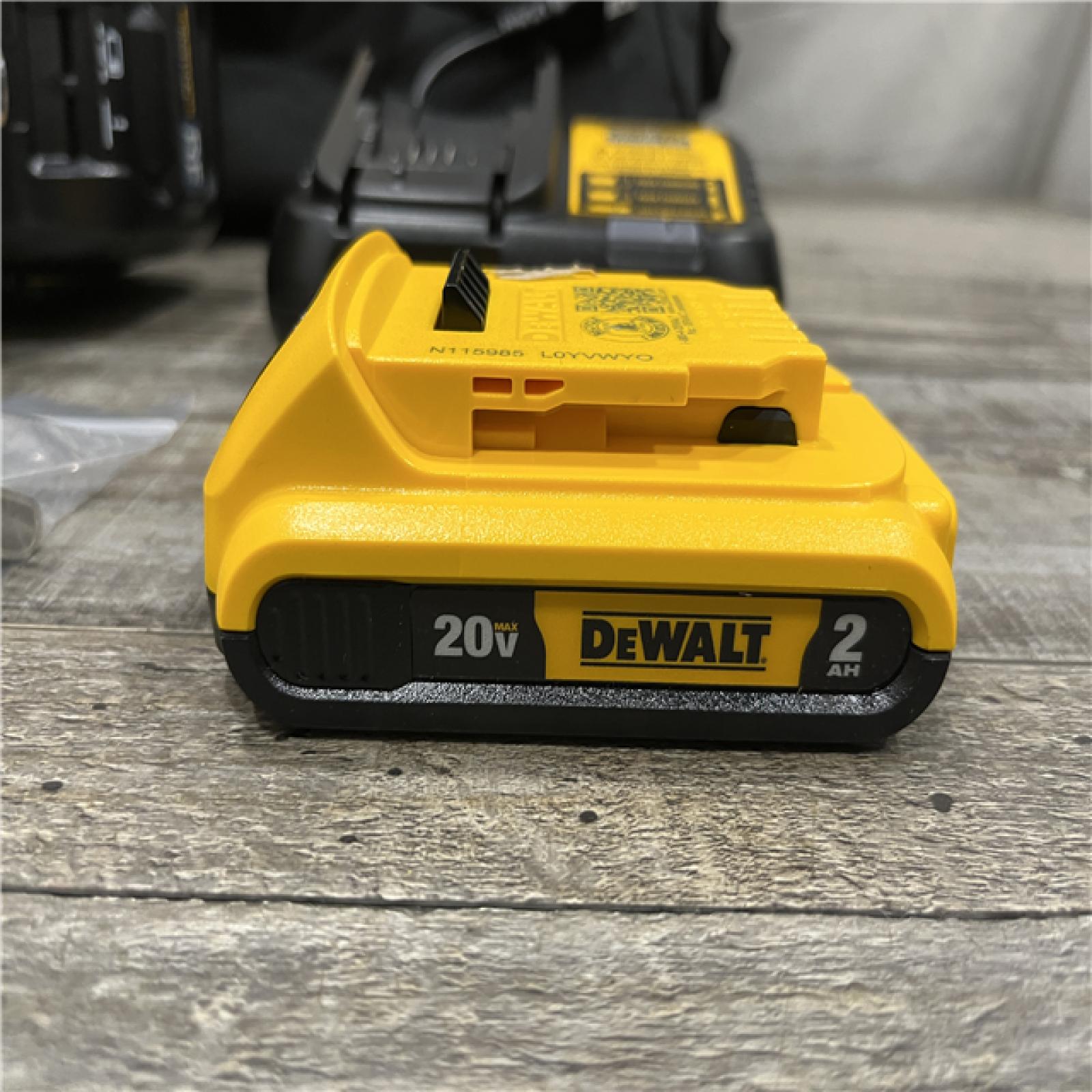 AS-IS DEWALT 20V MAX Lithium-Ion 15-Degree Electric Cordless Roofing Nailer Kit