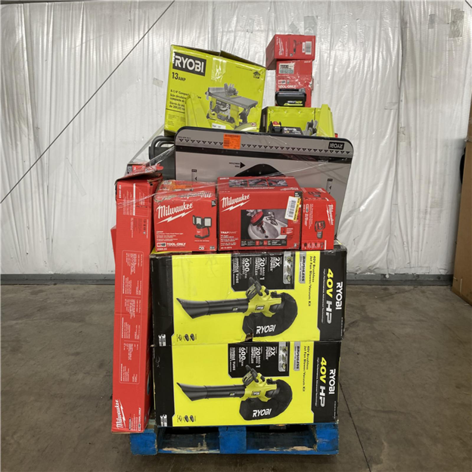 Houston Location AS IS - Tool Pallet