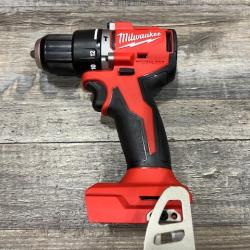 AS-IS Milwaukee 18V Lithium-Ion Brushless Cordless 1/2 in. Compact Hammer Drill/Driver Kit