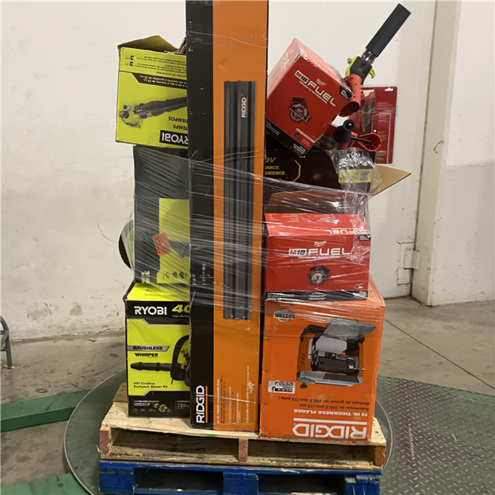 Dallas Location - As-Is Tool Pallet