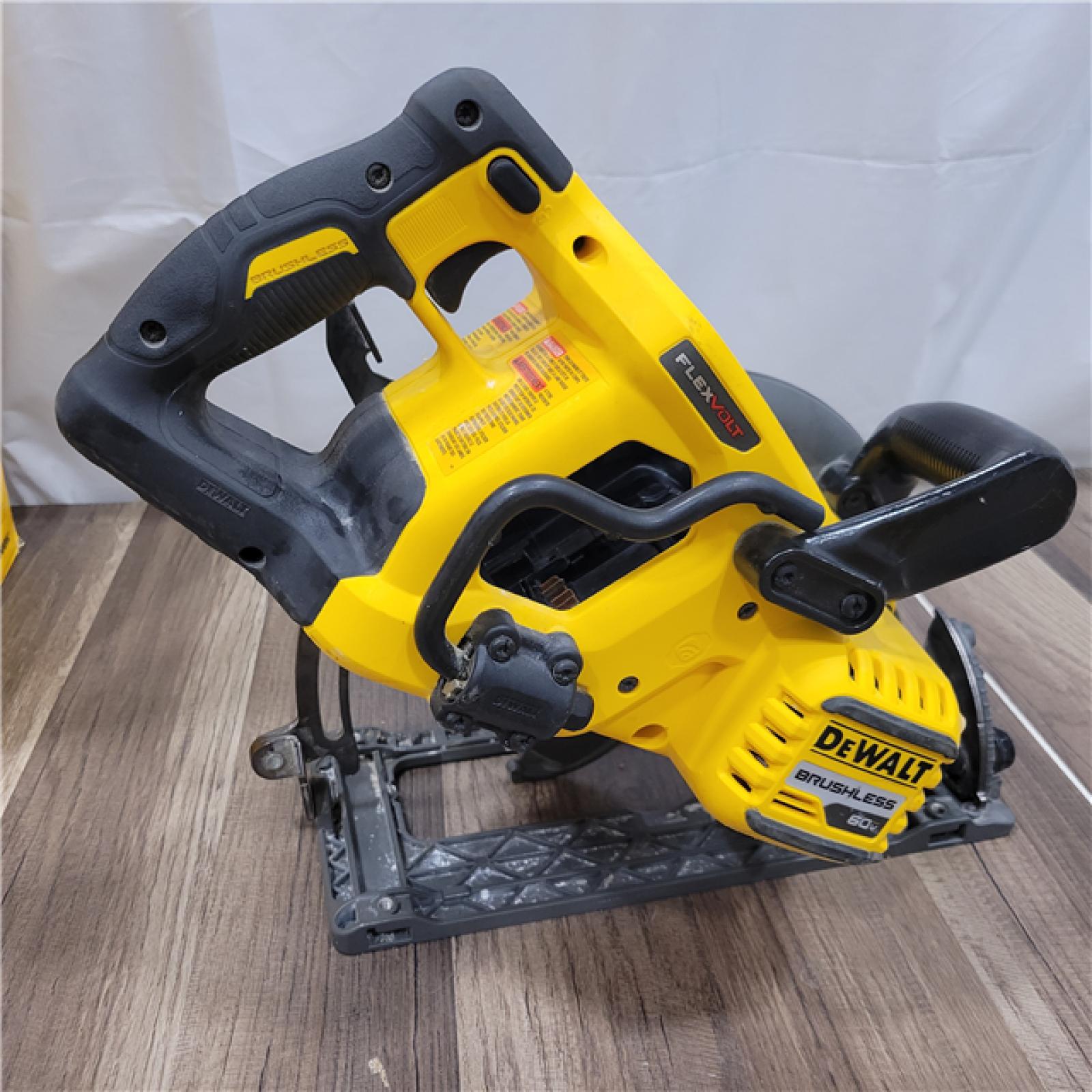 AS-IS DEWALT FLEXVOLT 60V MAX Cordless Brushless 7-1/4 in. Wormdrive Style Circular Saw (Tool Only)