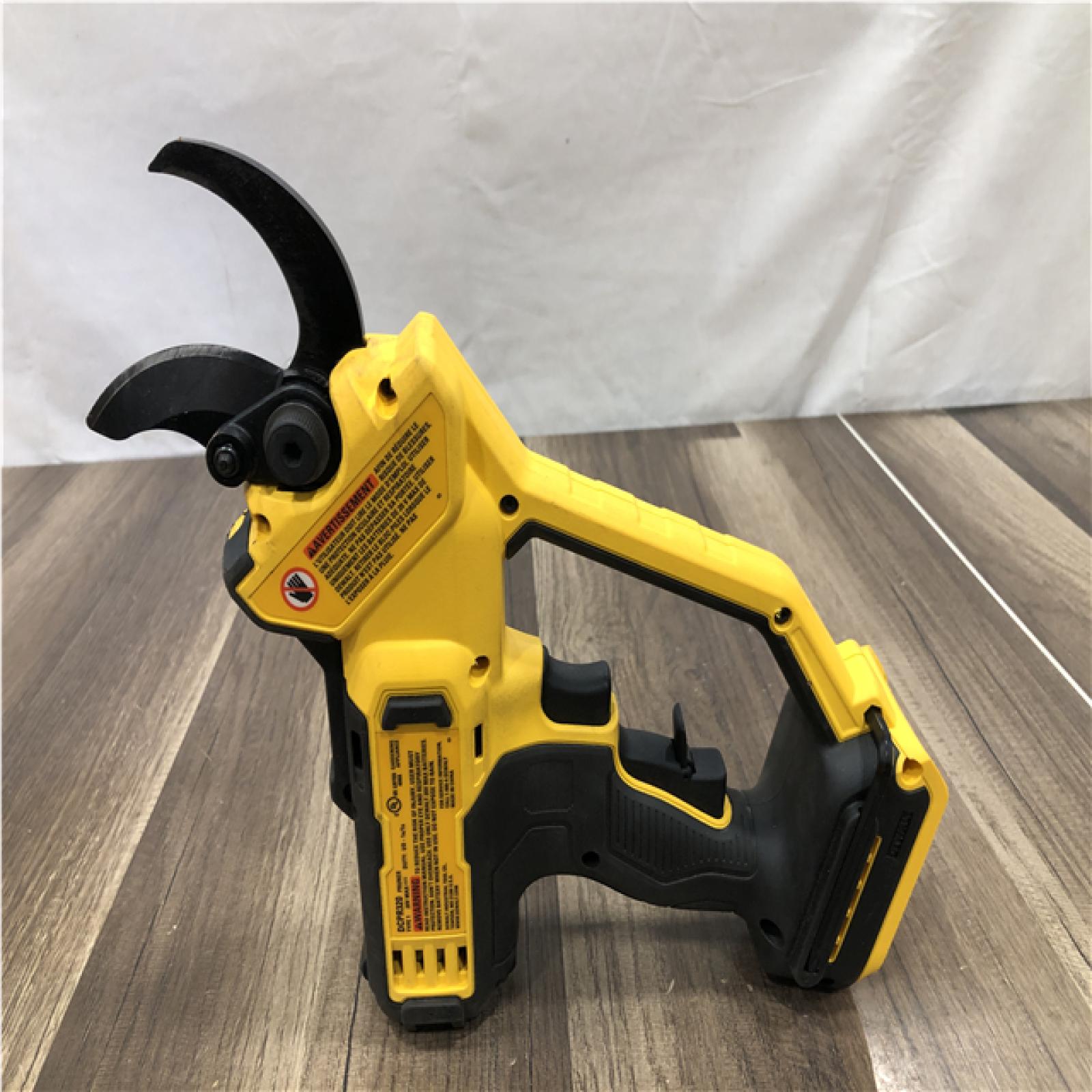 AS-IS DEWALT 20-Volt MAX 1 -1/2 in. Capacity Cordless Battery Powered Pruner (Tool Only)