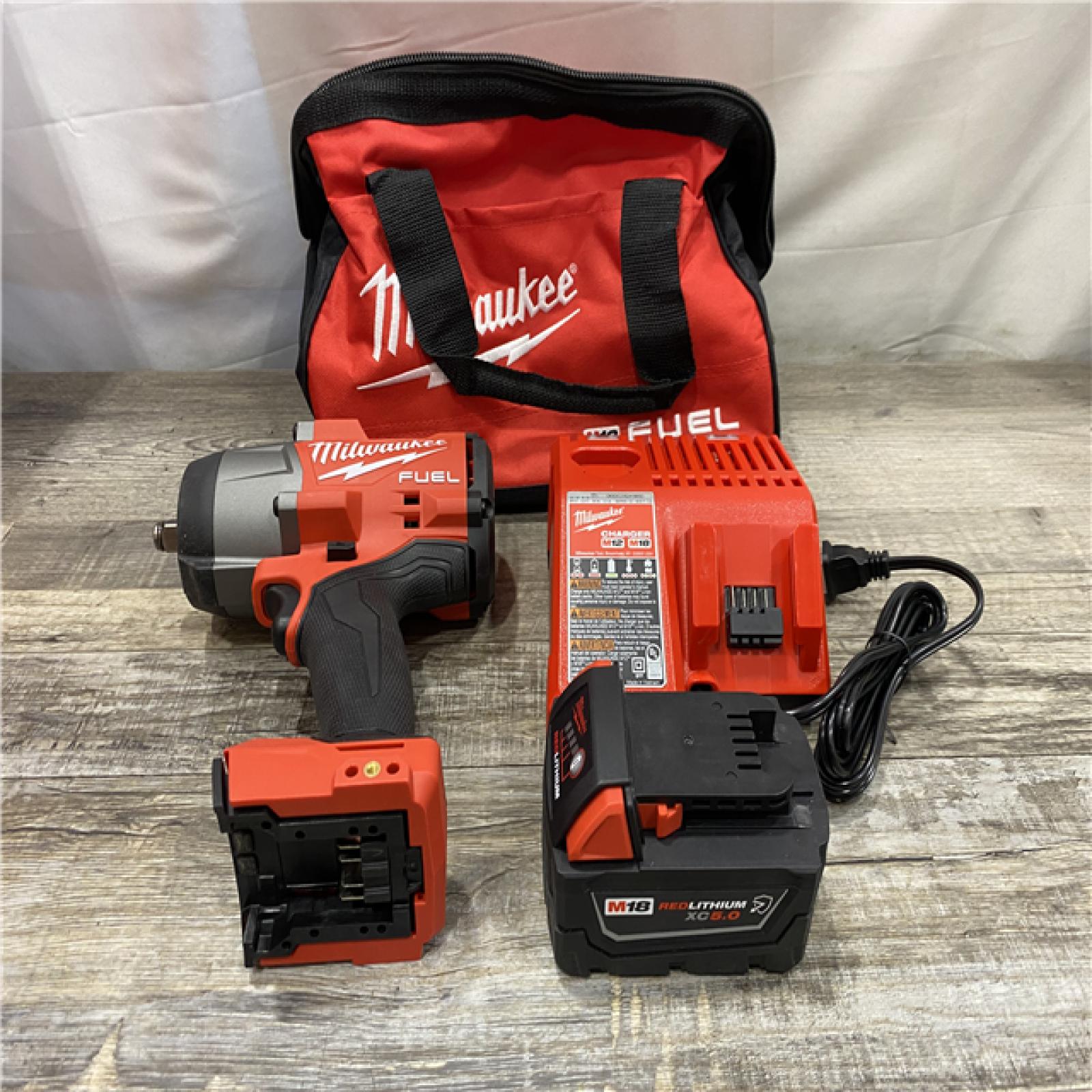 AS-IS Milwaukee FUEL 18V Lithium-Ion Brushless Cordless 1/2 in. Impact Wrench w/Friction Ring Kit