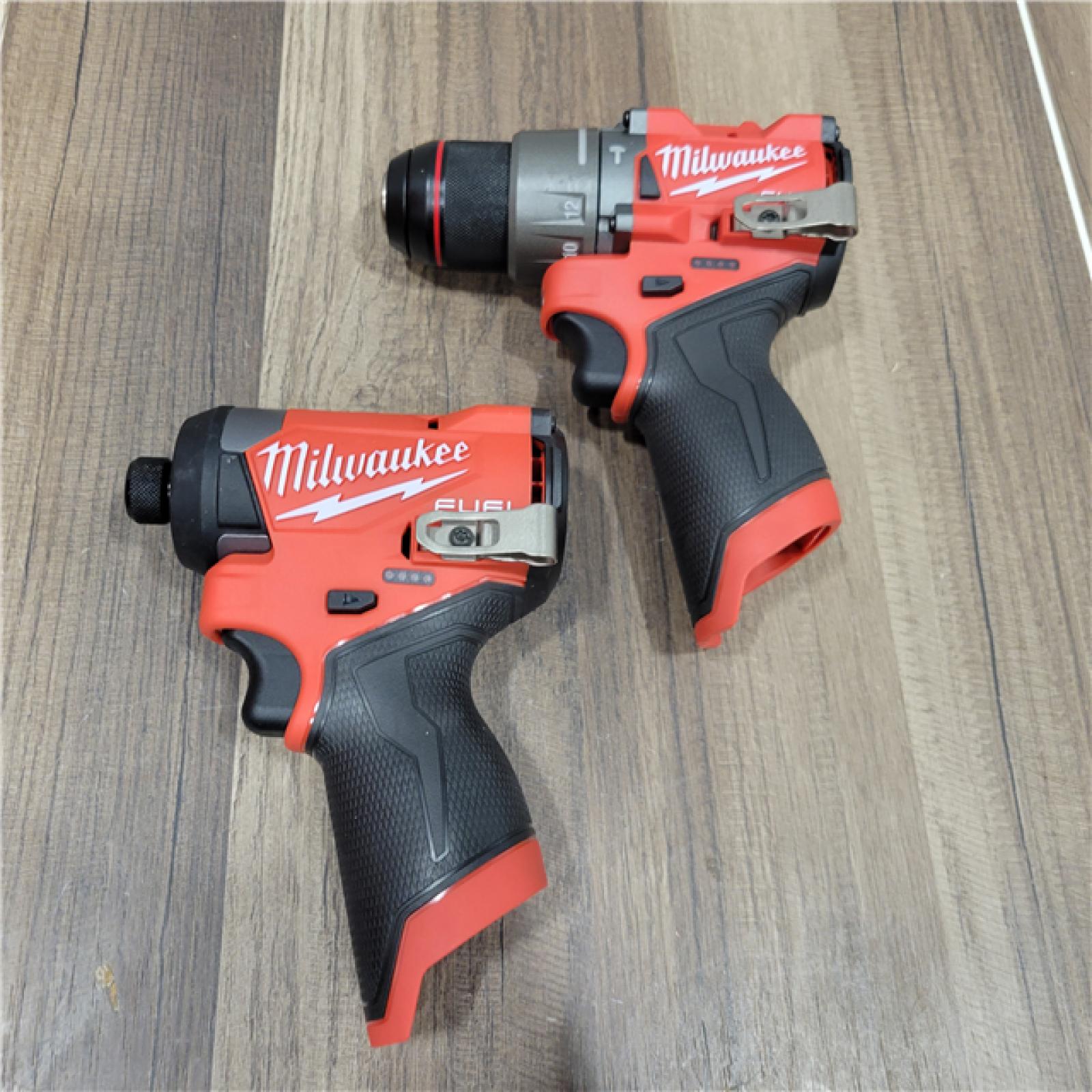 AS-IS MILWAUKEE M12 Fuel Combo Rotomartillo 1/2 Y Llave De Impacto1/4 Nueva Generacion