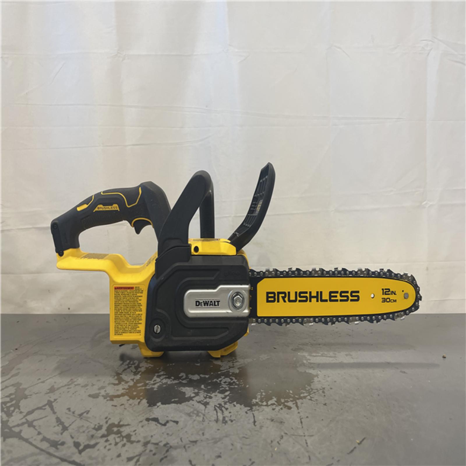 AS-IS- DeWalt 20V MAX Compact 12 Brushless Cordless Chainsaw Kit
