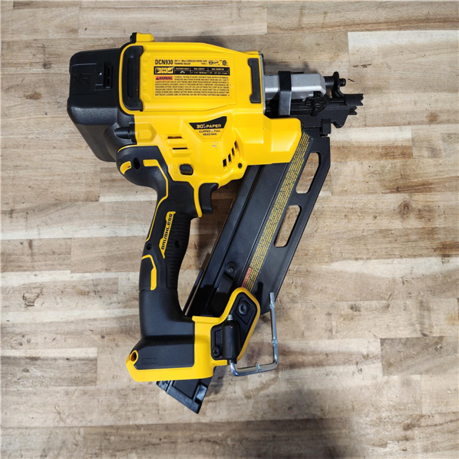 HOUSTON LOCATION - AS-IS DEWALT 20V 30 Degree Cordless Framing Nailer (Tool-Only)