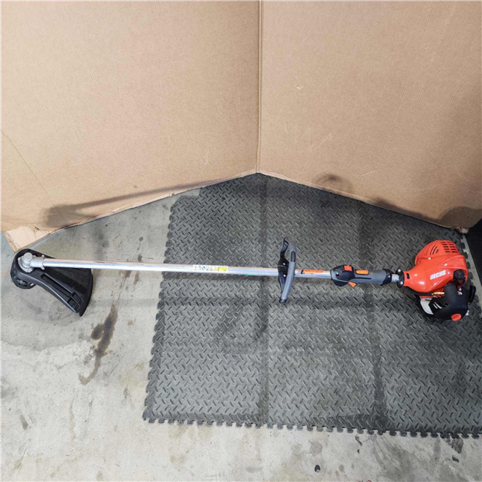 HOUSTON LOCATION - AS-IS Echo SRM-225 21.2cc 2 Stroke Fuel Efficient Durable Gas Straight Shaft Trimmer