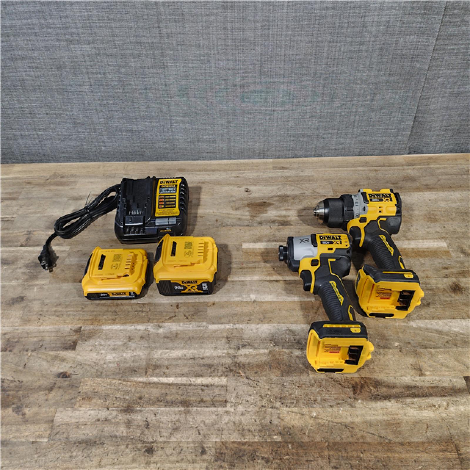 HOUSTON LOCATION - AS-IS DEWALT 2 TOOL COMBO KIT W/ (2) BATTERY & CHARGER