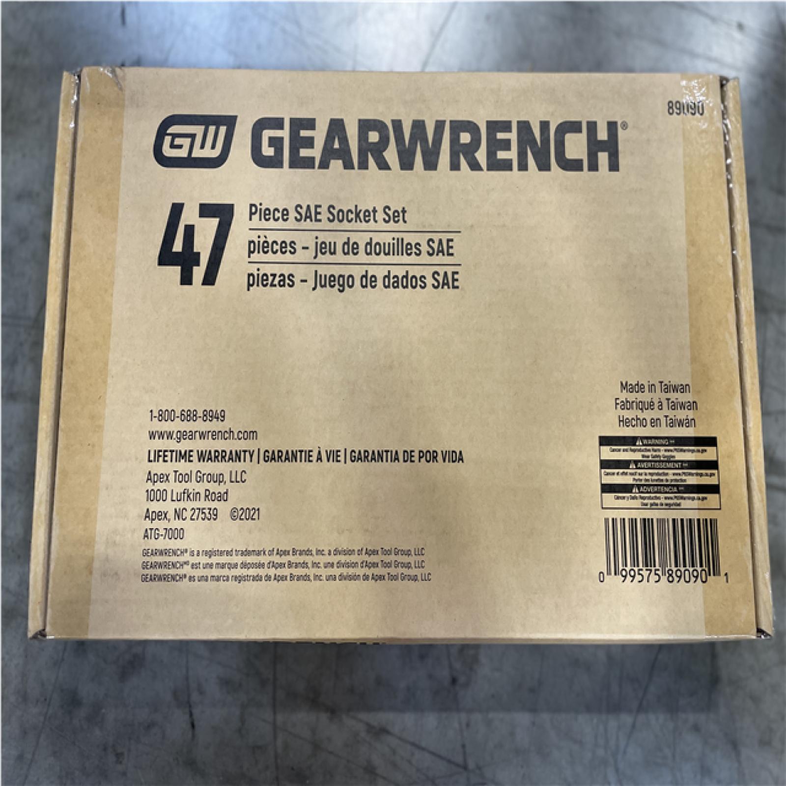 NEW! GEARWRENCH SAE Mechanics Tool Set in Storage Case (47-Piece)