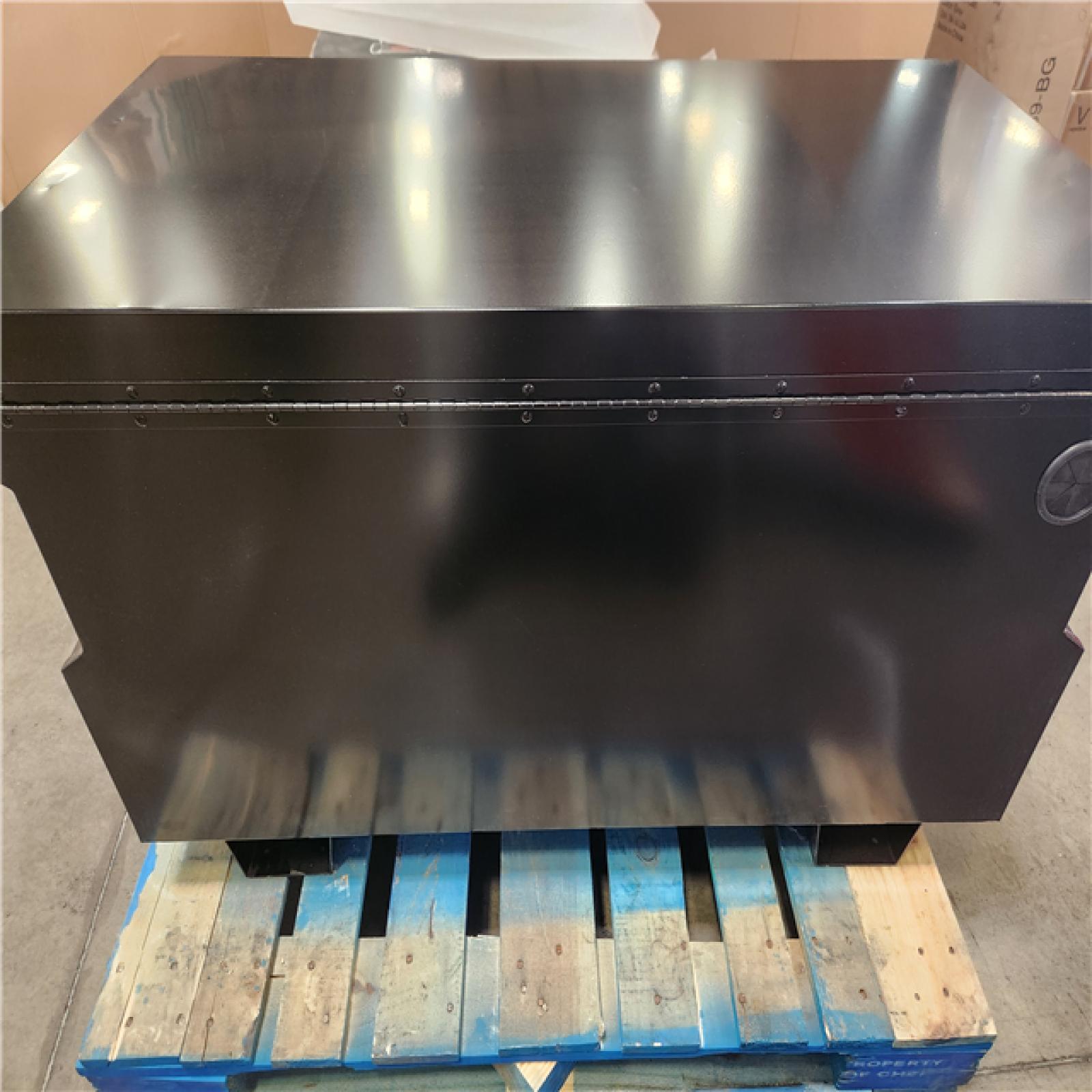 Phoenix NEW Husky Tool Storage 48 in. W Black Steel Job Site Toolbox