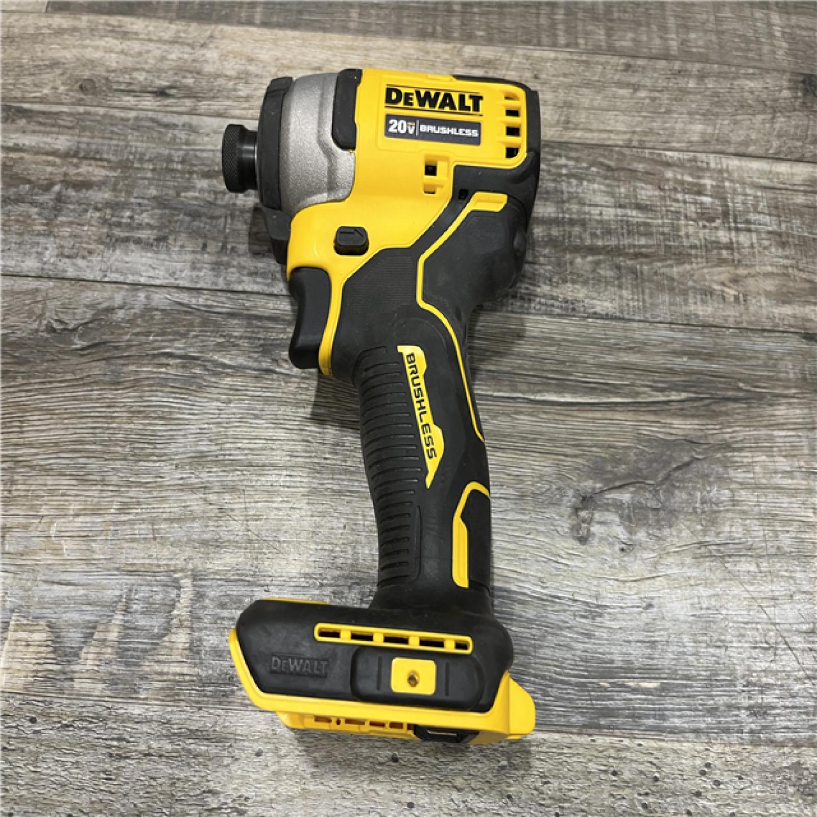 AS-IS DEWALT Atomic 20V Max Lithium-Ion Brushless Cordless Compact 1/4 in. Impact Driver Kit
