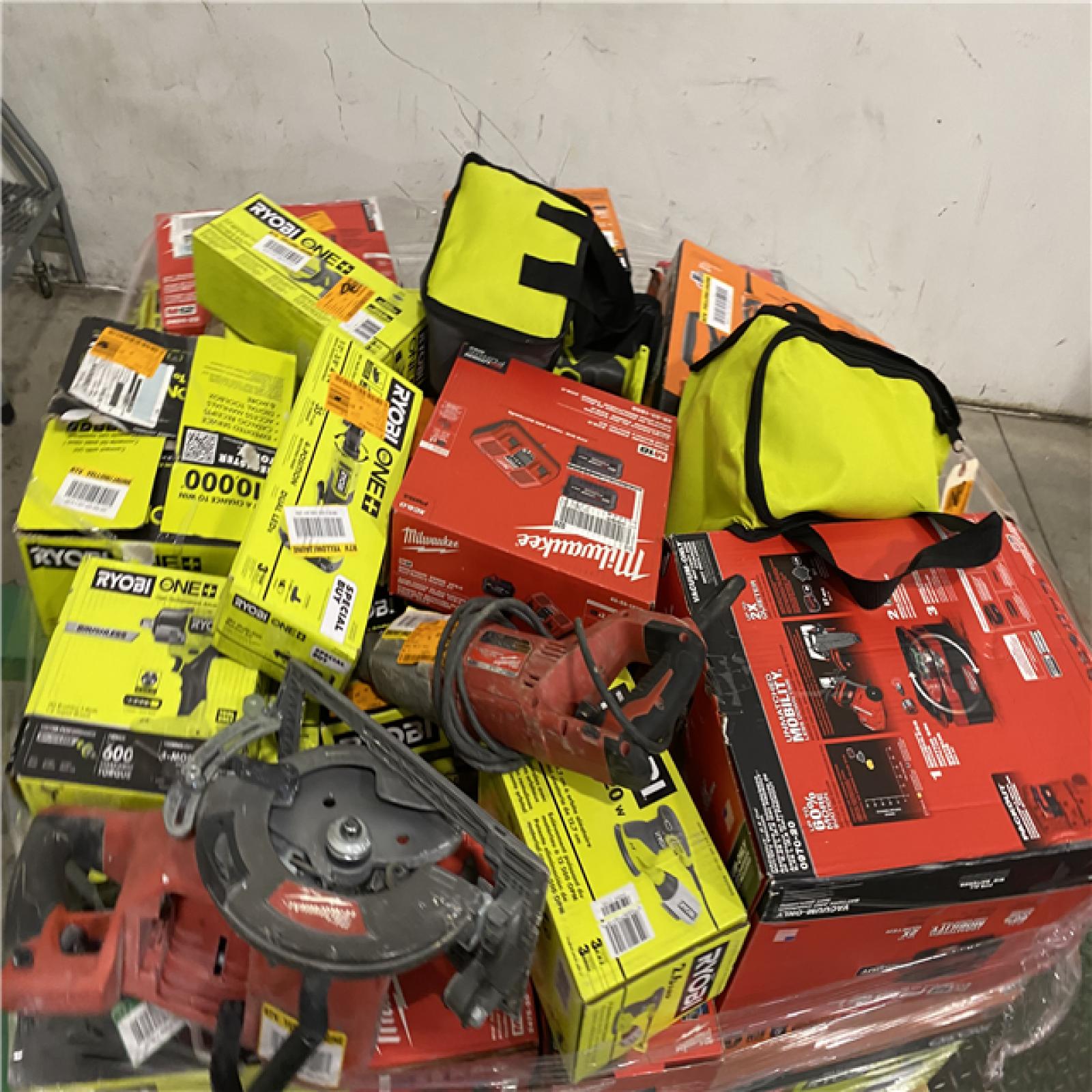 Dallas Location - As-Is Tool Pallet