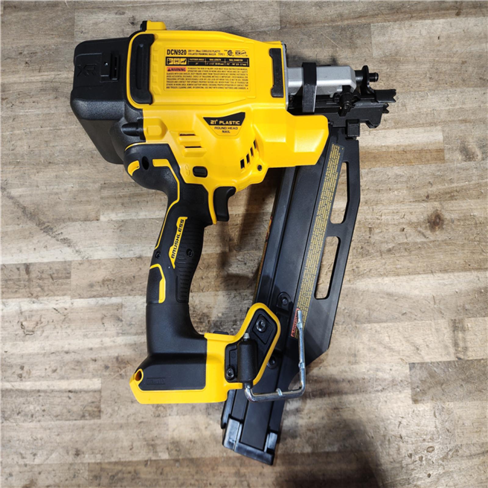 HOUSTON LOCATION - AS-IS DEWALT 20-Volt 21° Cordless Framing Nailer (Tool-Only)