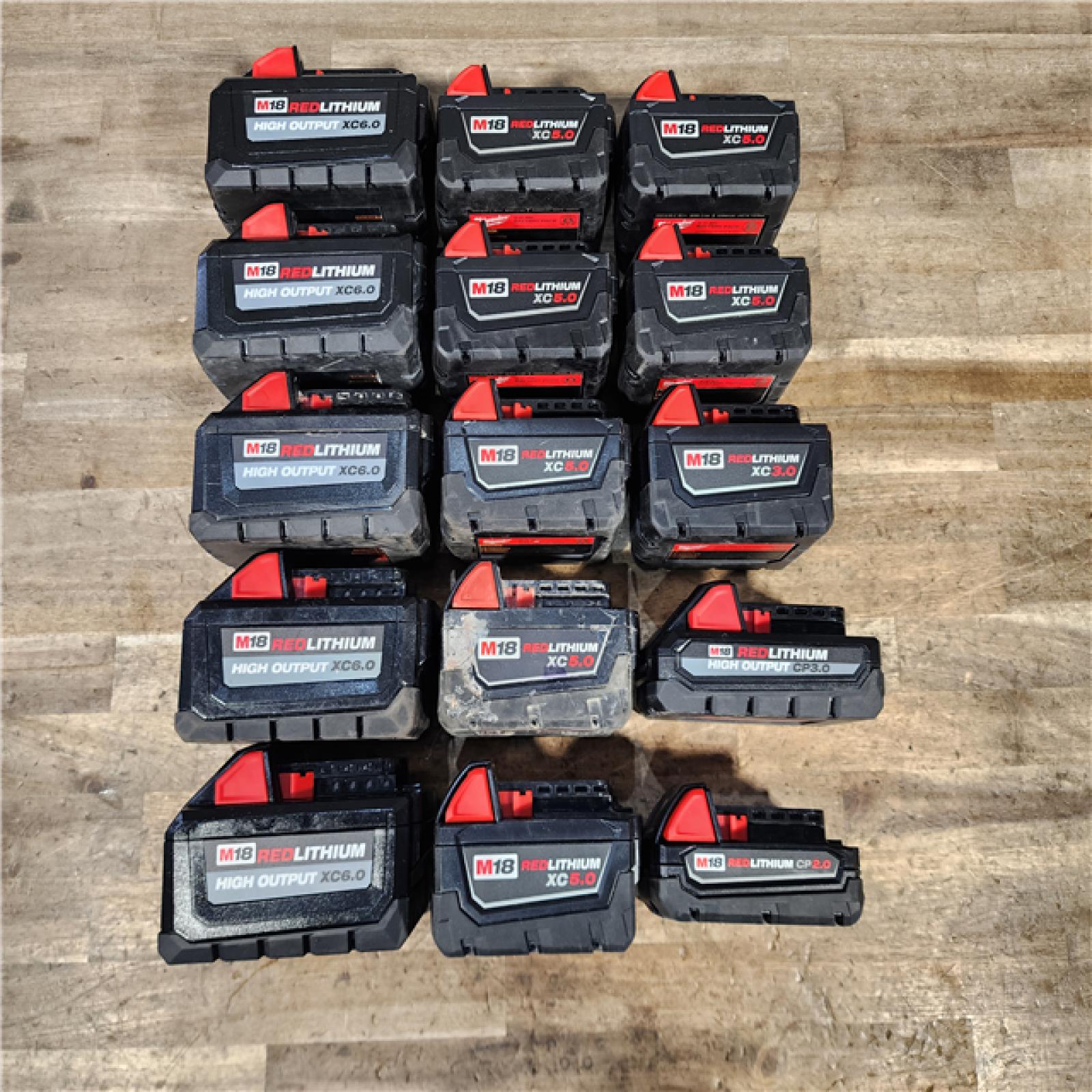 HOUSTON LOCATION - AS-IS MILWAUKEE BATTERY PACK QTY - 15
