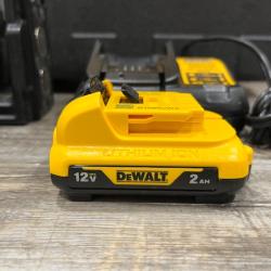 AS-IS DEWALT 12V MAX Lithium-Ion 100 ft. Green Self-Leveling 3-Beam 360 Degree Laser Level Kit
