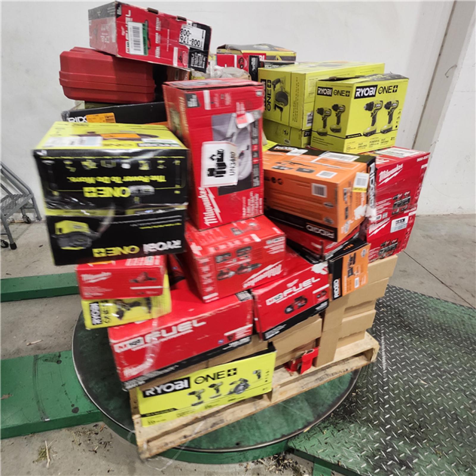 Dallas Location - As-Is Tool Pallet