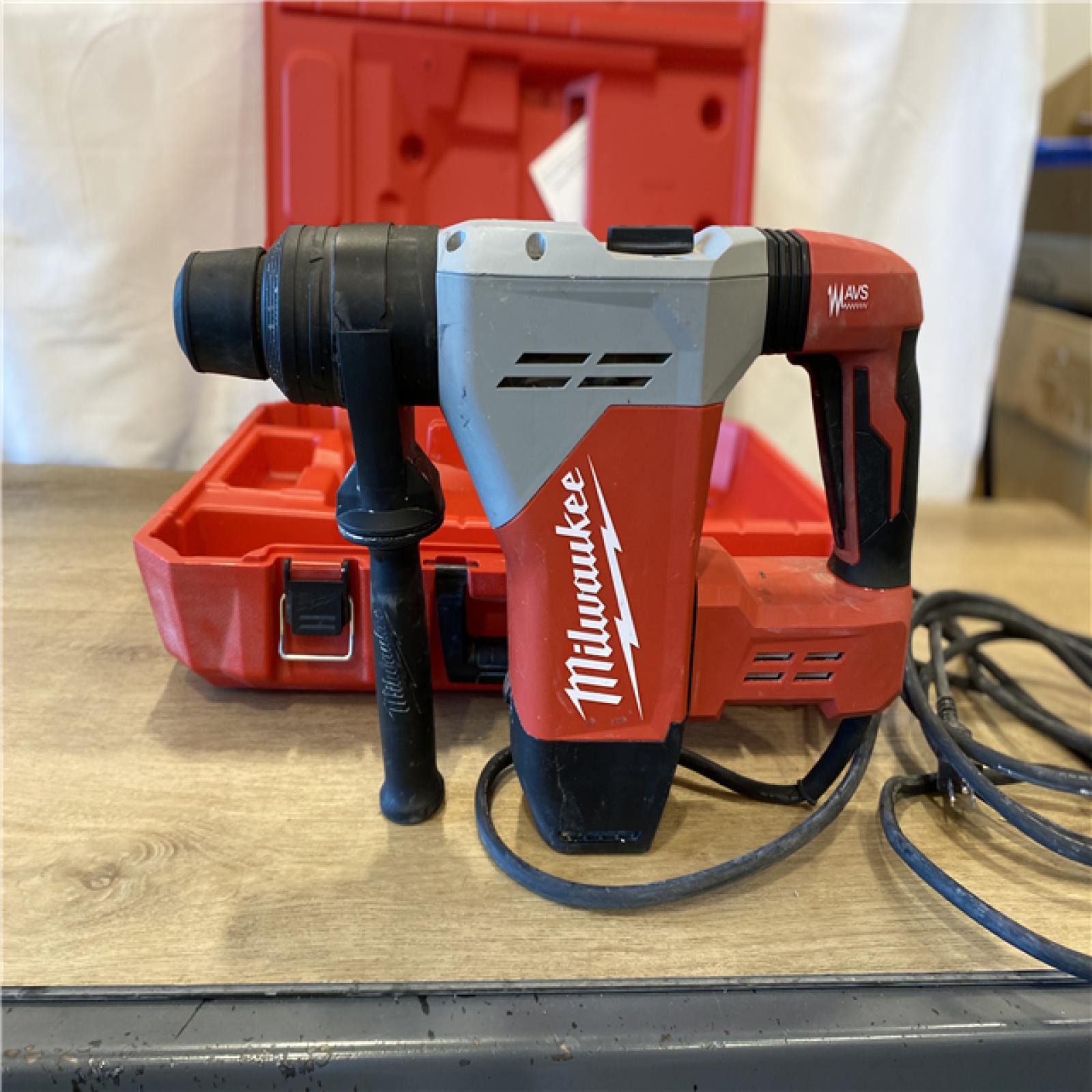 Milwaukee 1-9/16 in. SDS-Max Rotary Hammer