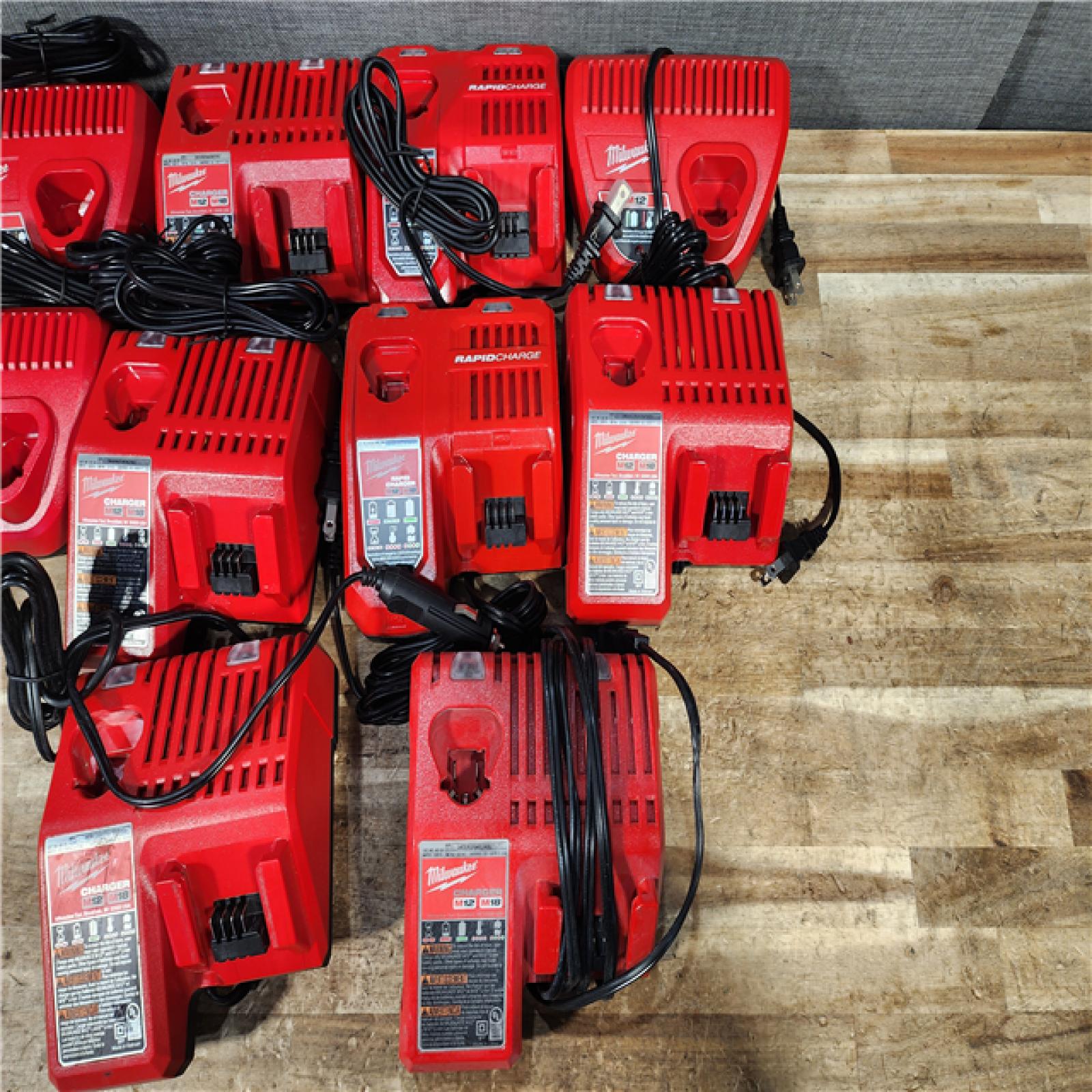 HOUSTON LOCATION - AS - IS MILWAUKEE BATTERY CHARGER PACK QTY - 10