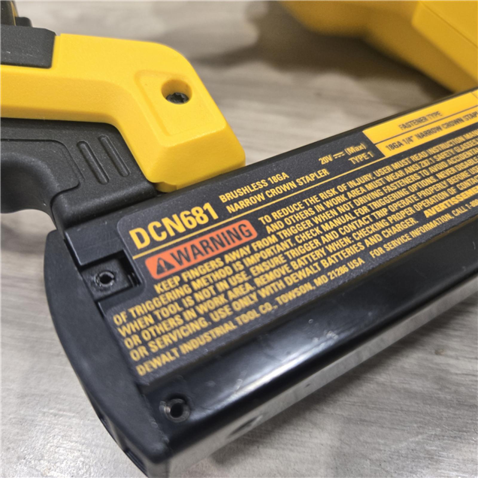 AS-IS DeWALT DCN681D1 20V MAX 18ga Cordless Narrow Crown Stapler Kit