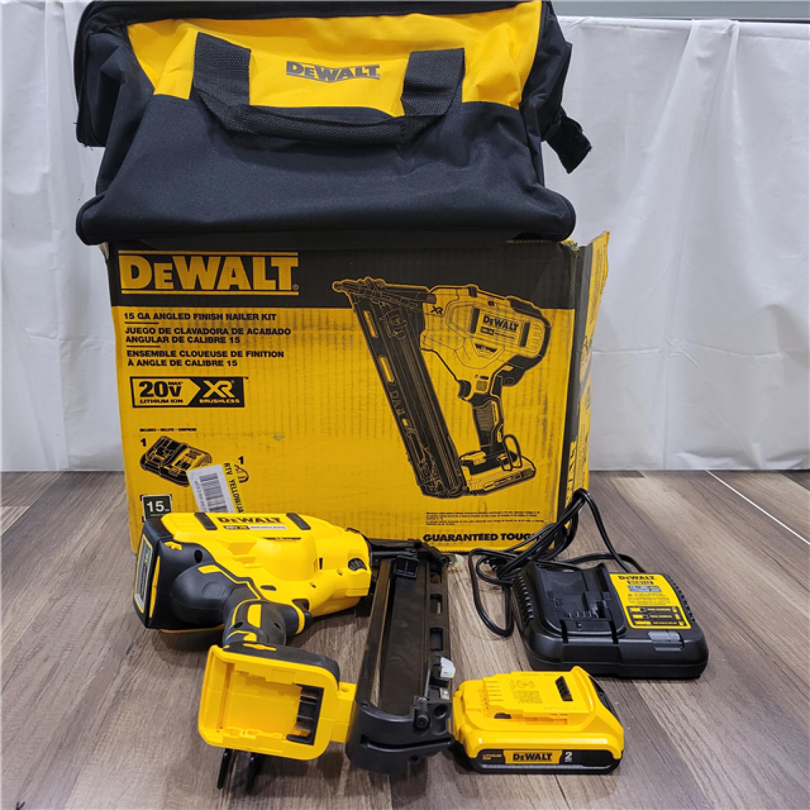 AS-IS DEWALT 20V MAX XR 15 Ga. Cordless 34 Deg Nailer 20 V