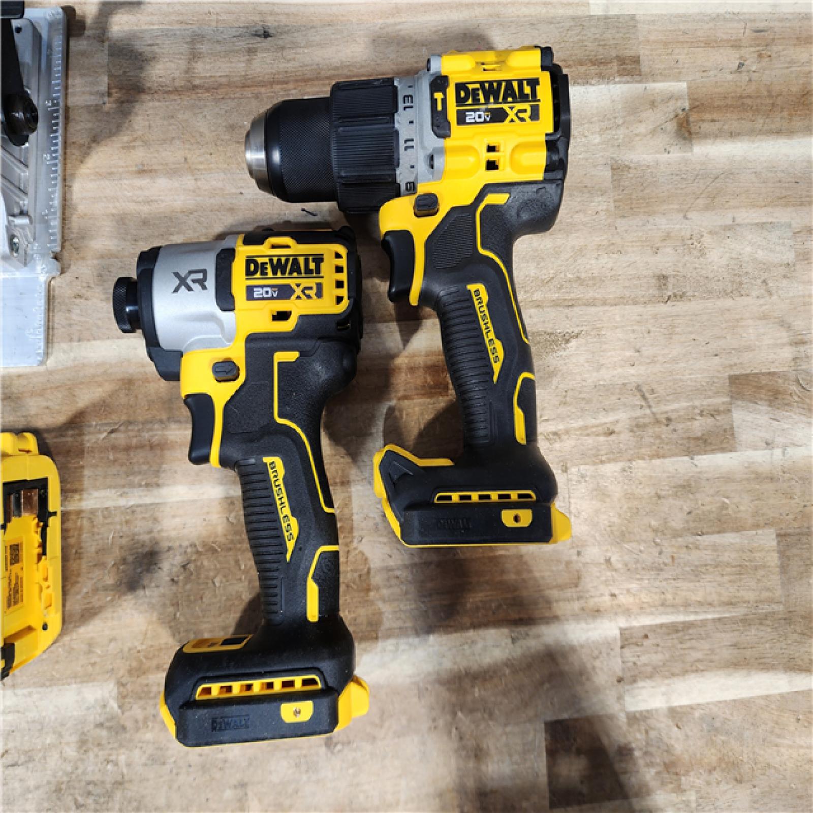 HOUSTON LOCATION - AS-IS DEWALT 4 TOOL COMBO KIT W/ (2) BATTERY & CHARGER