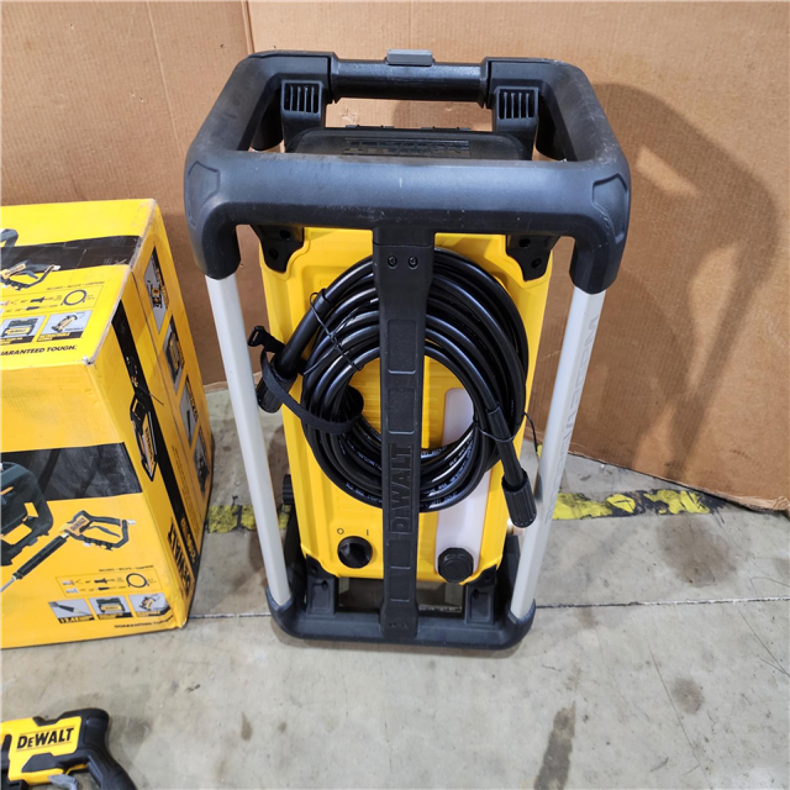 HOUSTON LOCATION - AS-IS DEWALT Electric Pressure Washer 2100 PSI Jobsite Power Washer DWPW2100