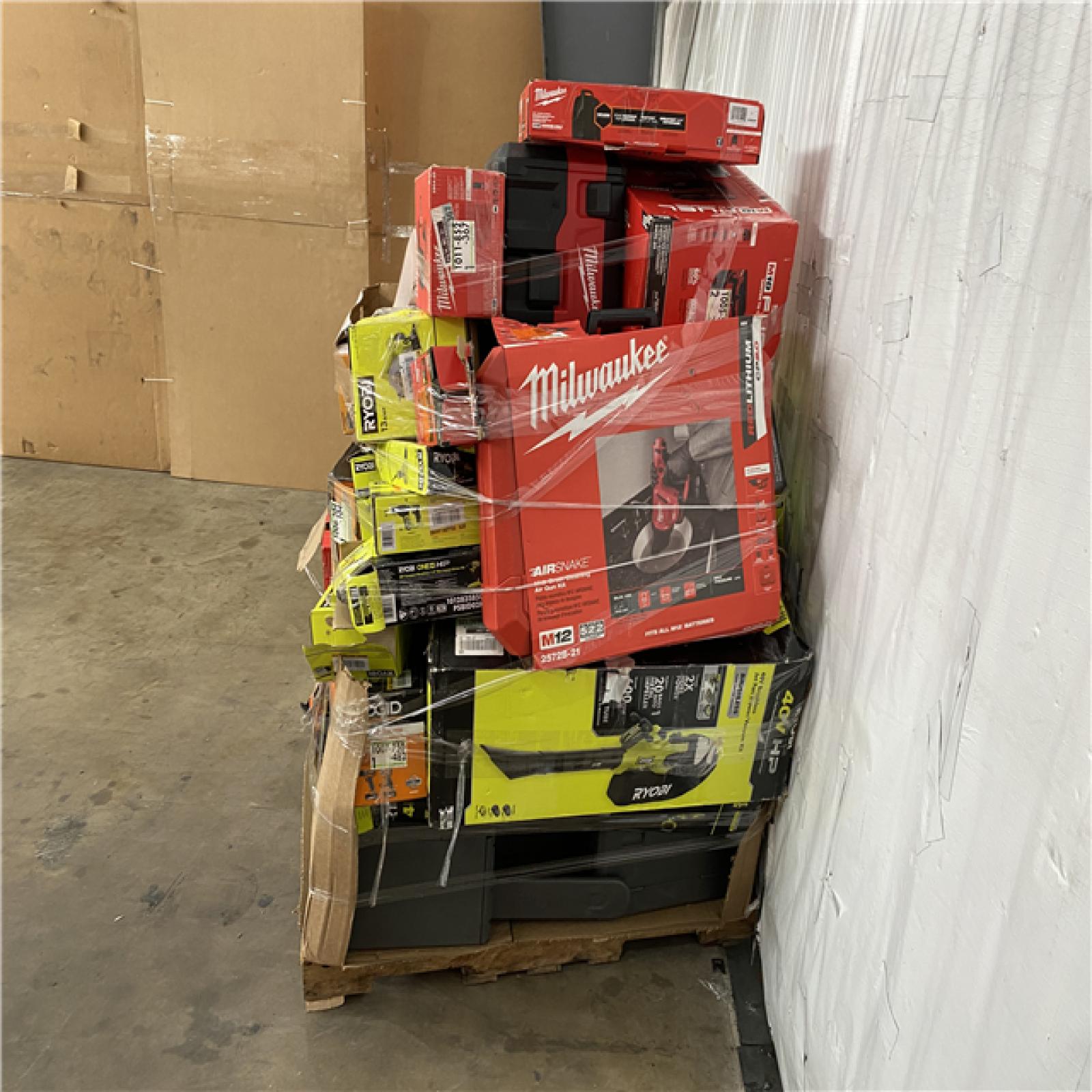 Houston Location AS IS - Tool Pallet