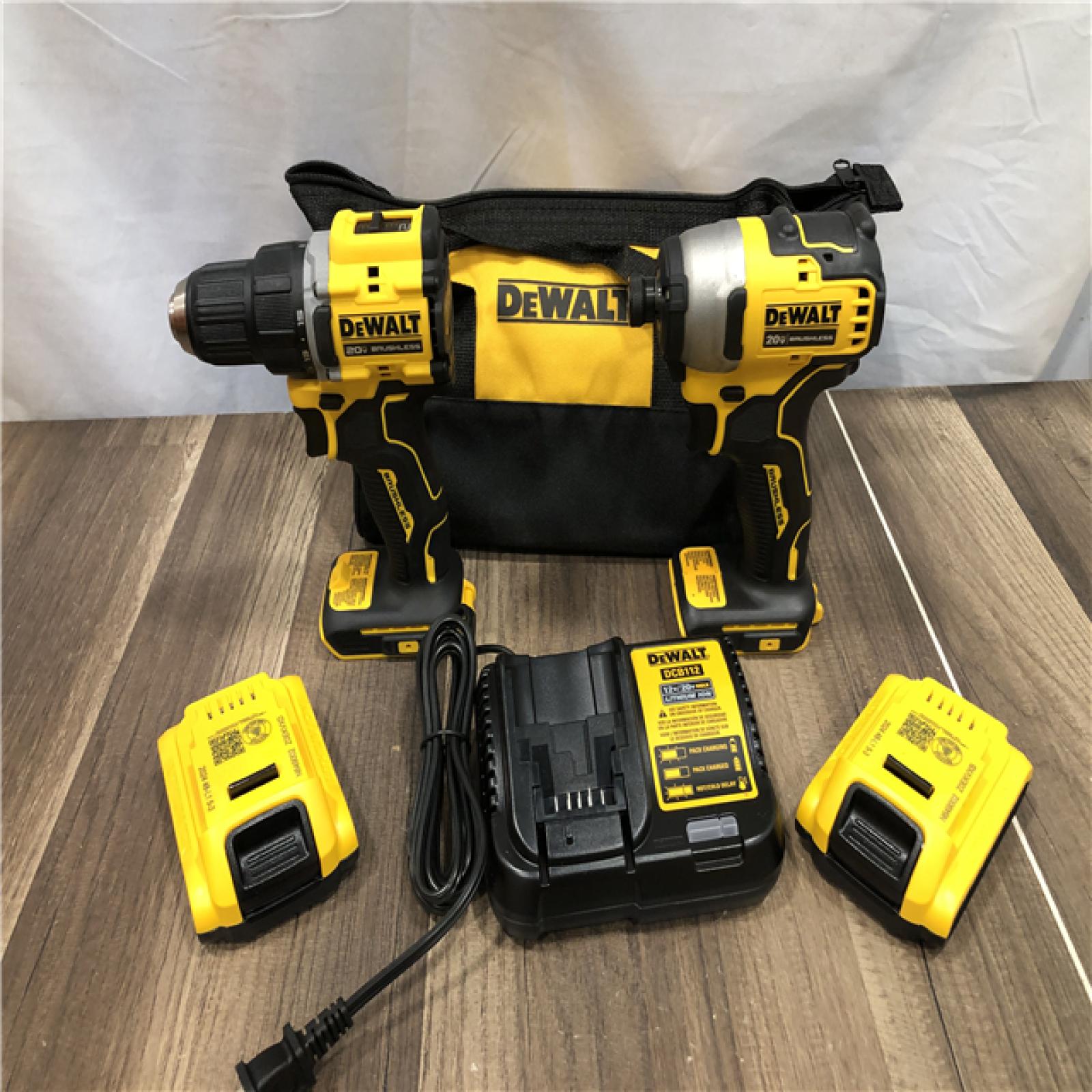 AS-IS DEWALT ATOMIC 20-Volt MAX Lithium-Ion Cordless Combo Kit