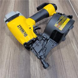 AS-IS DEWALT DW66C-1 2-1/2 Inch 15 Degree Coil Siding and Fencing Nailer