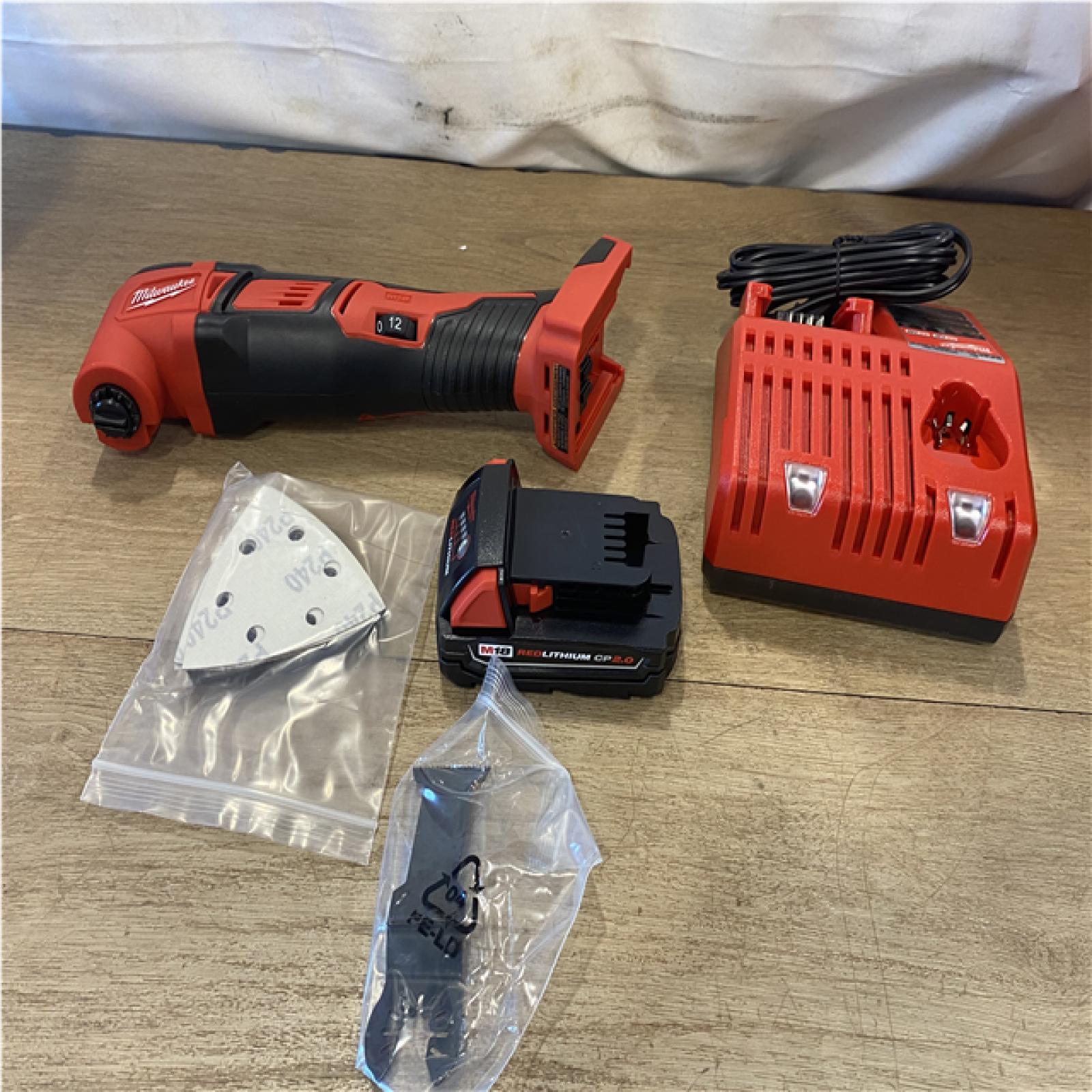 AS-IS Milwaukee 18V Lithium-Ion Cordless Oscillating Multi-Tool Kit