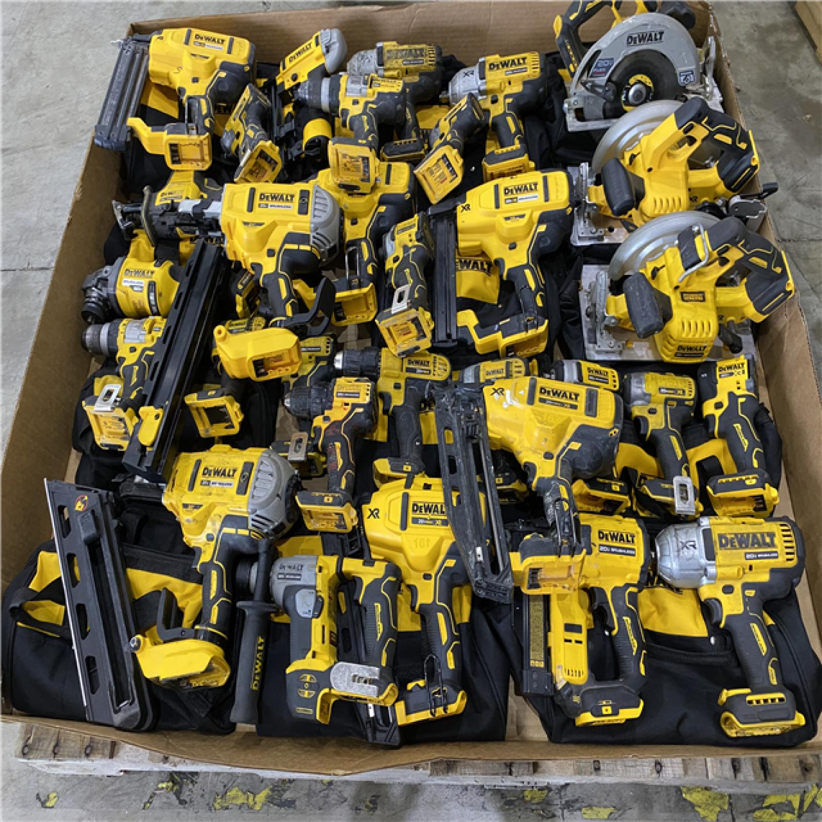 Houston Location AS IS - Tool Pallet