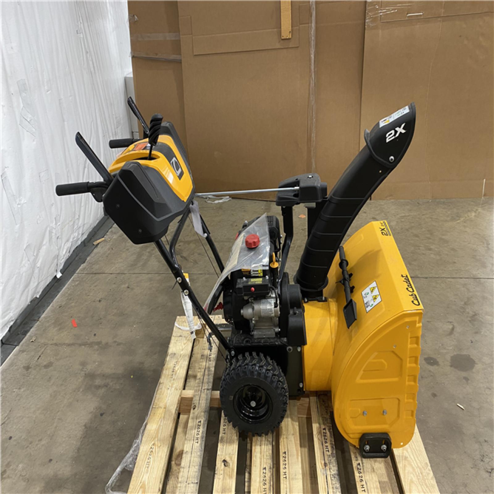Houston Location - AS-IS Cub Cadet 2x 24'' in Snow Blower