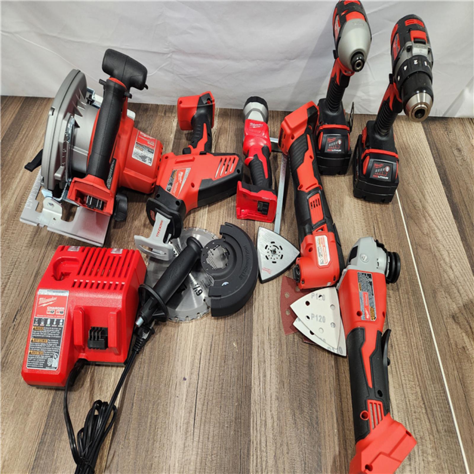 NEW! - M18 18-Volt Lithium-Ion Cordless Combo Kit 7-Tool with 2-Batteries, Charger and Tool Bag
