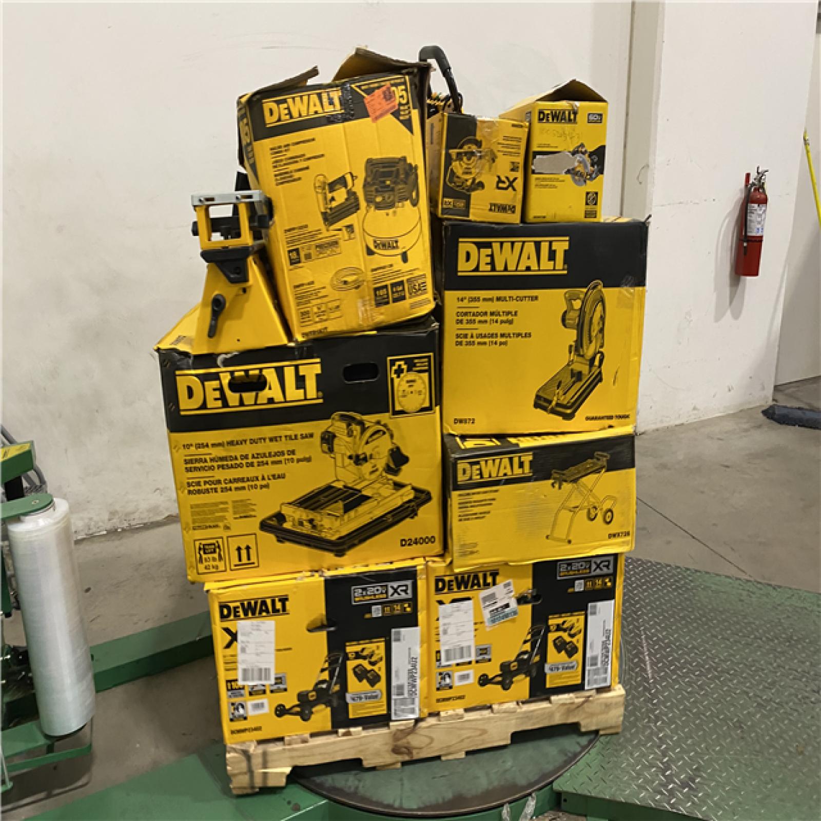 Dallas Location - As-Is DEWALT Tool Pallet