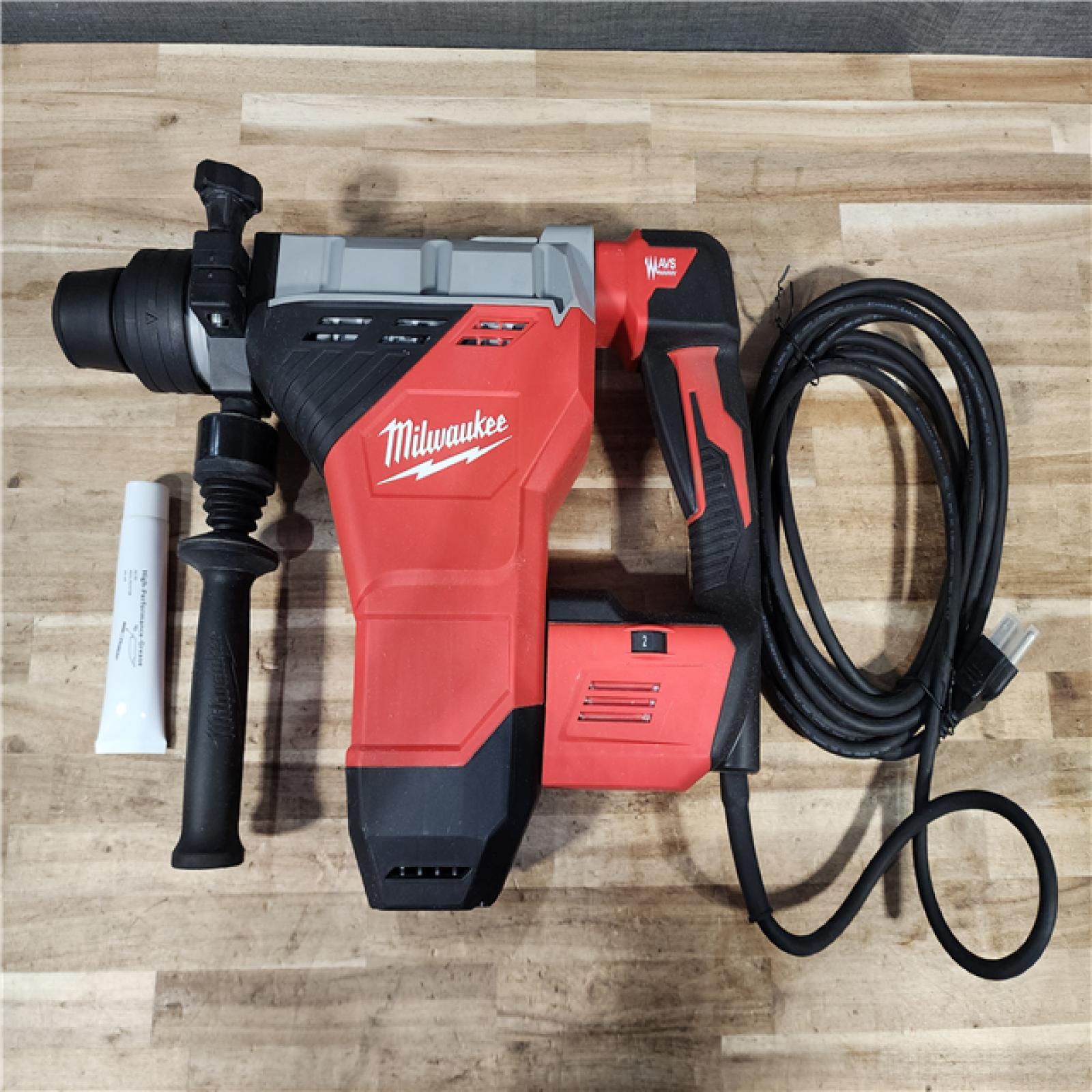 HOUSTON LOCATION - AS-IS Milwaukee 15 Amp 1-3/4 in. SDS-MAX Corded Combination Hammer with E-Clutch