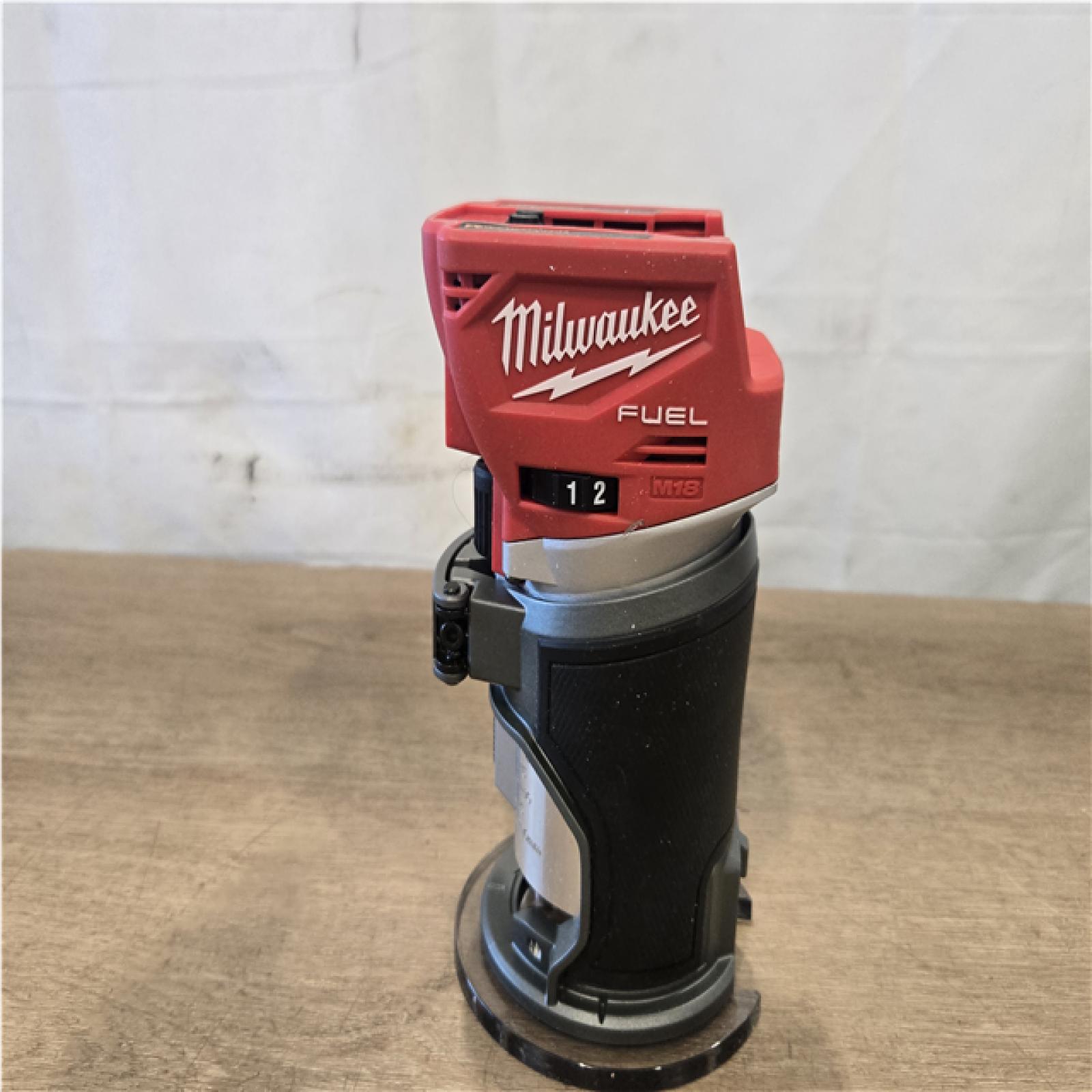 AS-IS Milwaukee FUEL 18V Lithium-Ion Brushless Cordless Compact Router (Tool-Only)