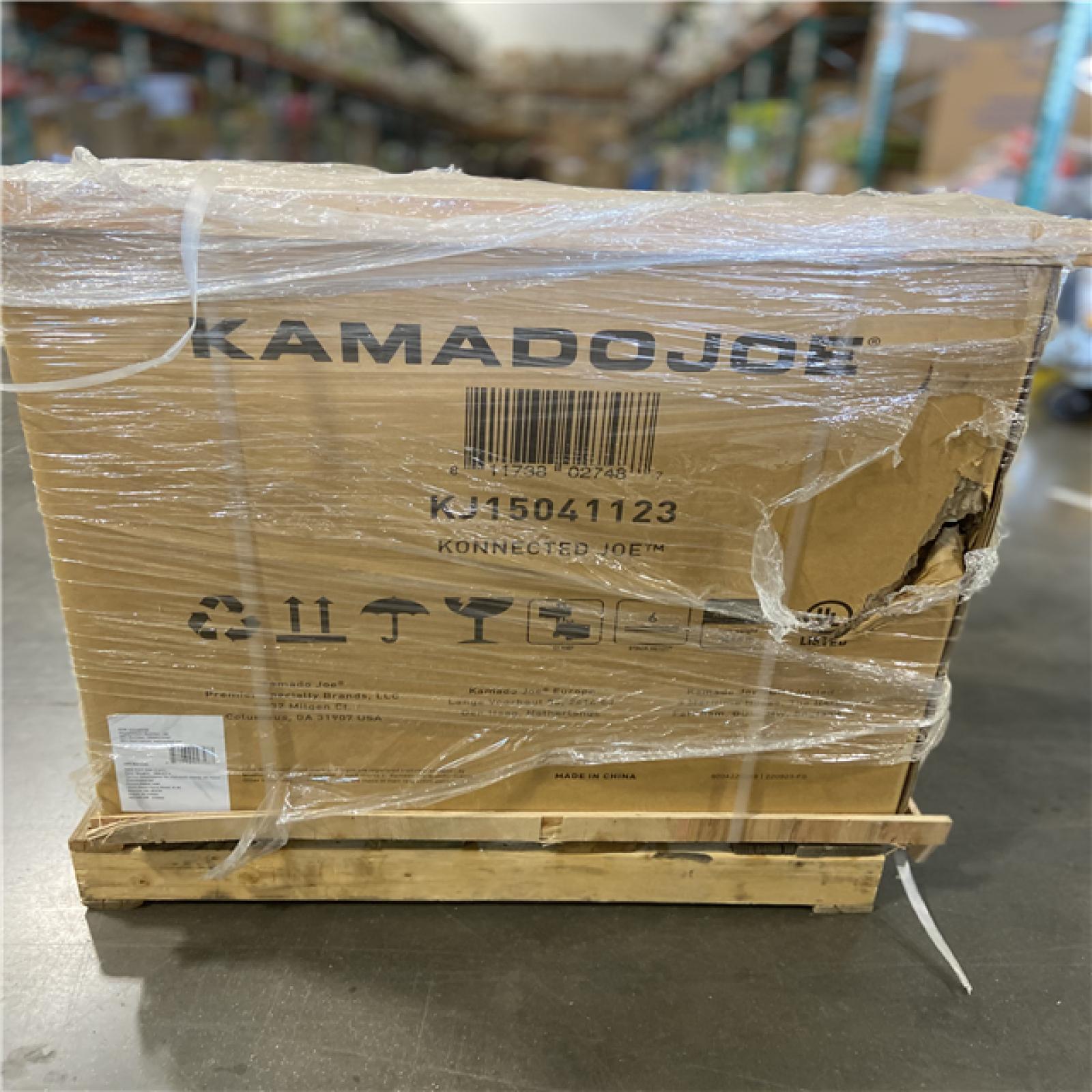 DALLAS LOCATION - Kamado Joe Konnected Joe 18 in. Digital Charcoal Grill and Smoker with Auto-Ignition and Wi-Fi Temperature Control