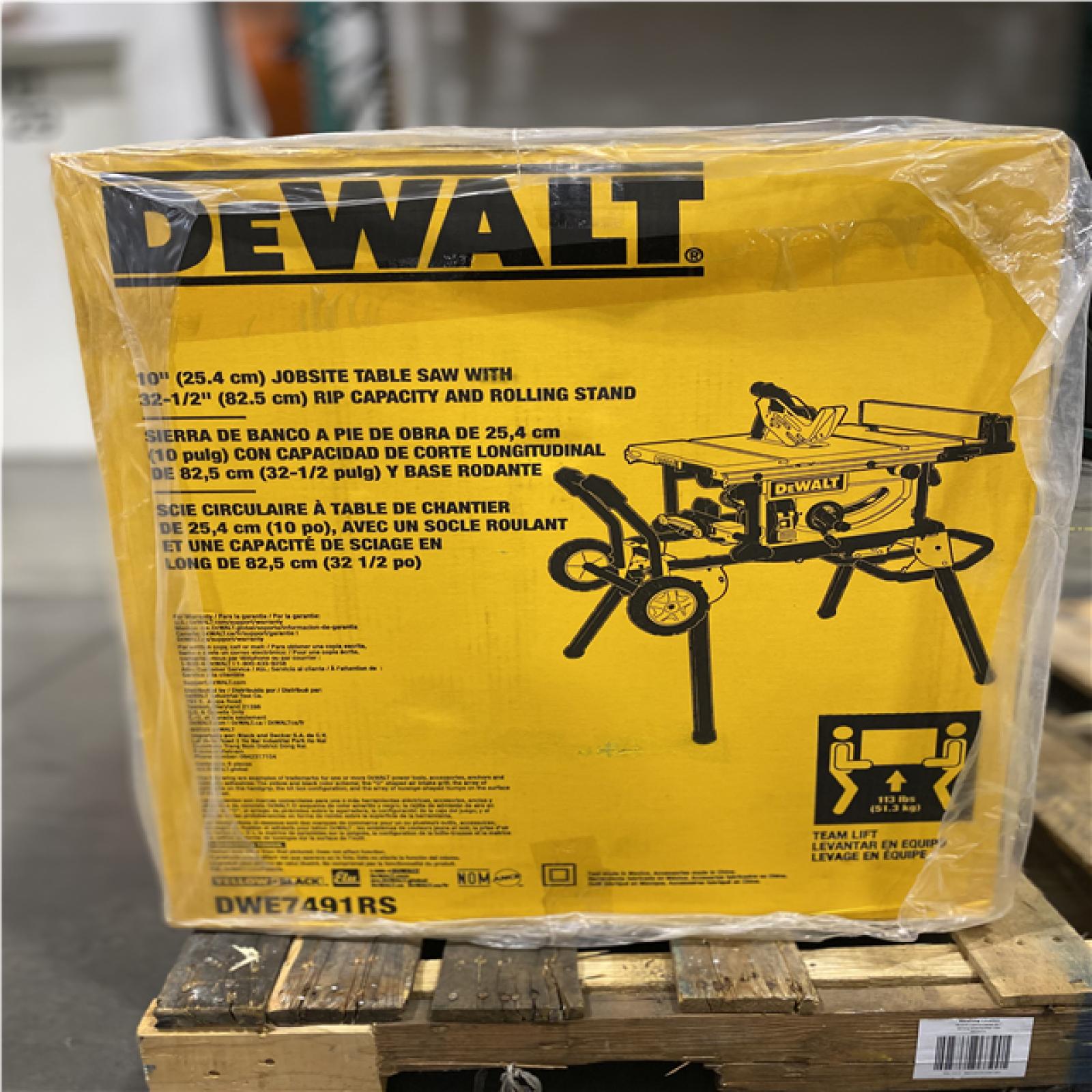 NEW- DEWALT 10 in. 15 Amp 120V Site-Pro Compact Jobsite Table Saw DWE7491RS New