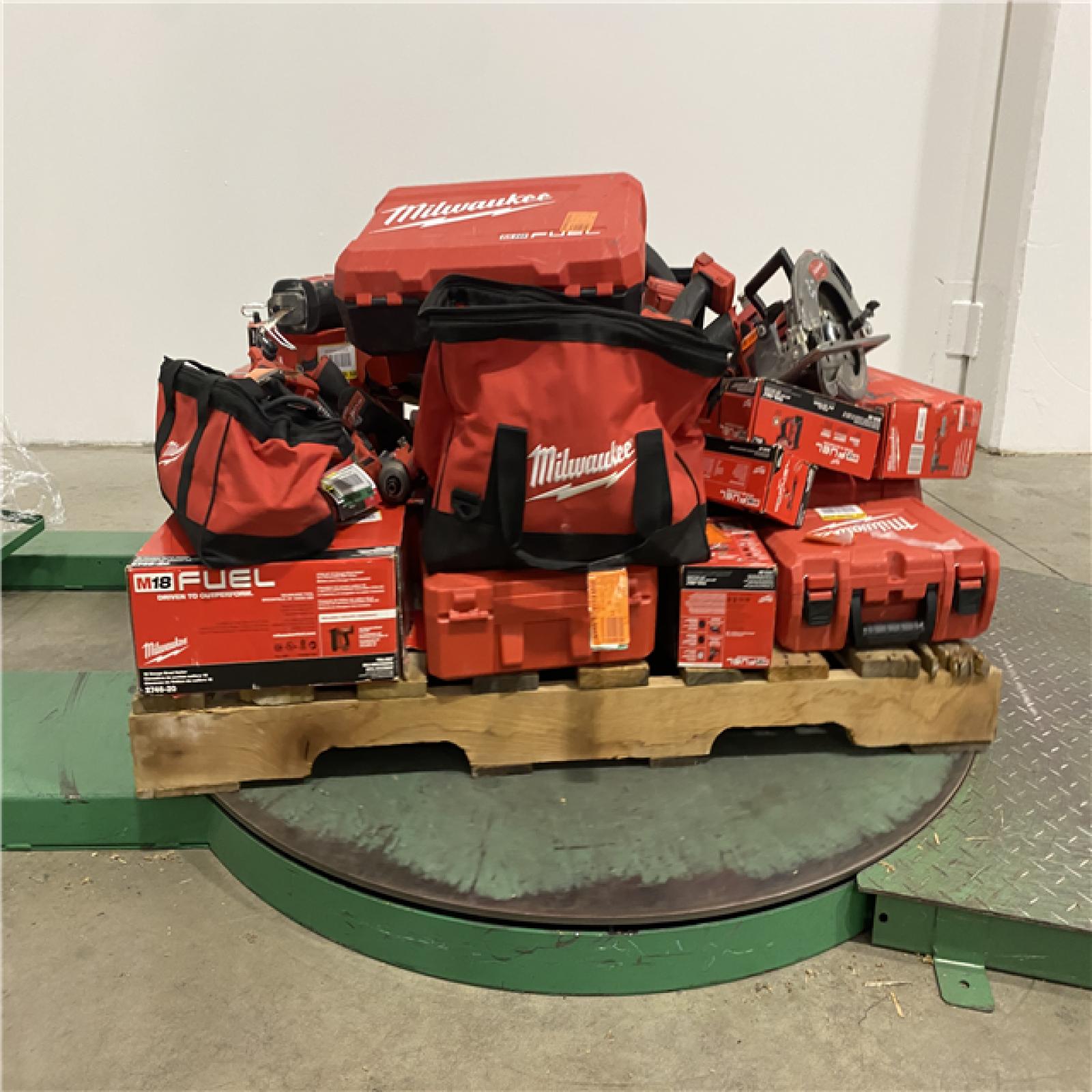 Dallas Location - As-Is MILWAUKEE Tool Pallet