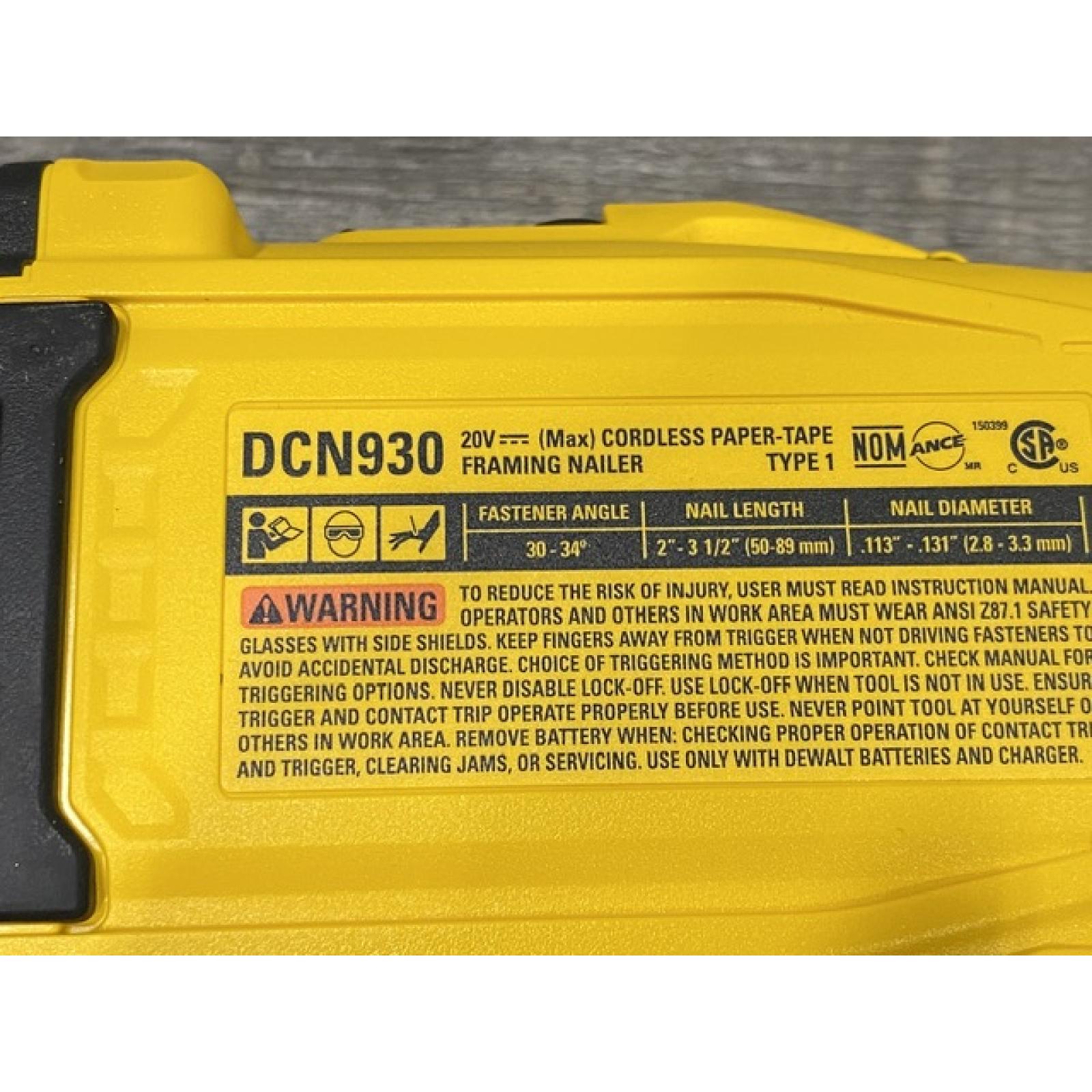 AS-IS DEWALT 20-Volt 30° Cordless Framing Nailer Kit