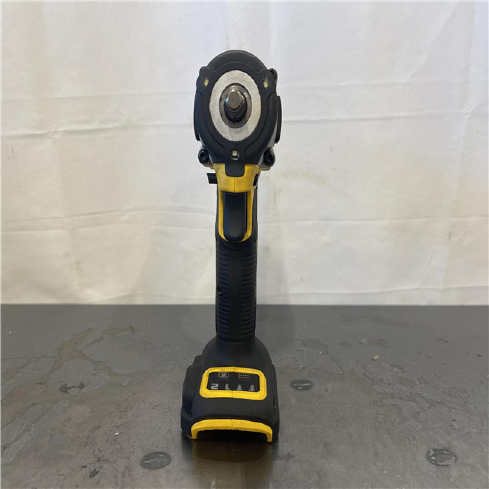 AS-IS- DeWalt 20V MAX ATOMIC 3/8 in. Cordless Brushless Compact Impact Wrench (Tool-Only)