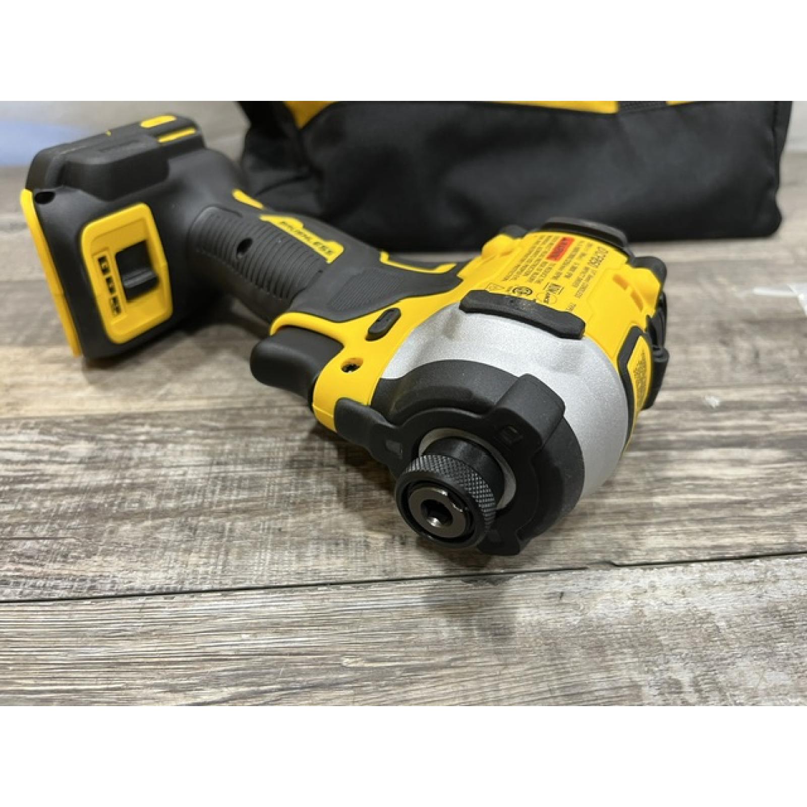 AS-IS DEWALT ATOMIC 20V MAX Lithium-Ion Cordless 1/4 in. Brushless Impact Driver Kit