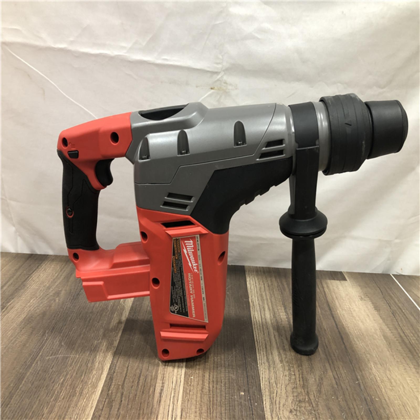 AS-IS Milwaukee FUEL 18V Lithium-Ion Brushless Cordless 1-9/16 in. SDS-Max Rotary Hammer (Tool-Only)