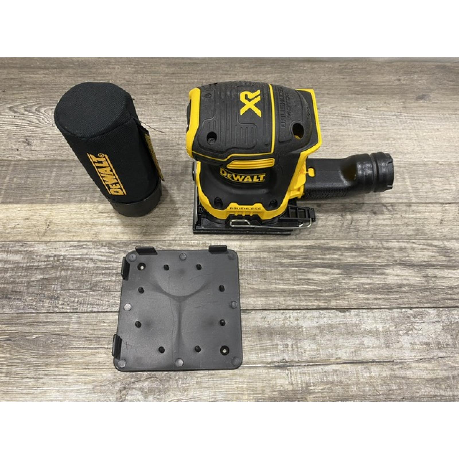 AS-IS DEWALT 20V MAX XR Cordless Brushless 1/4 Sheet Variable Speed Sander (Tool Only)
