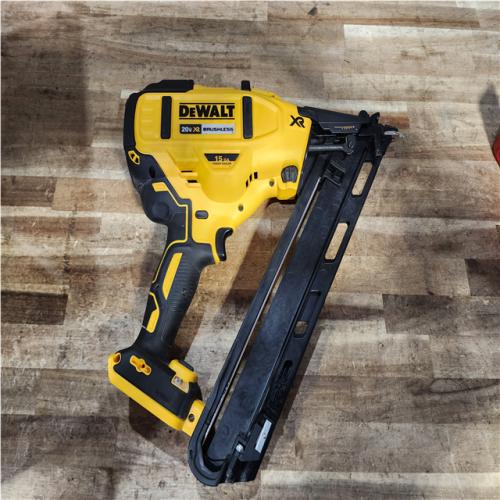 Houston Location AS-IS DEWALT Cordless 20V MAX XR Angled Finish Nailer (Tool Only)