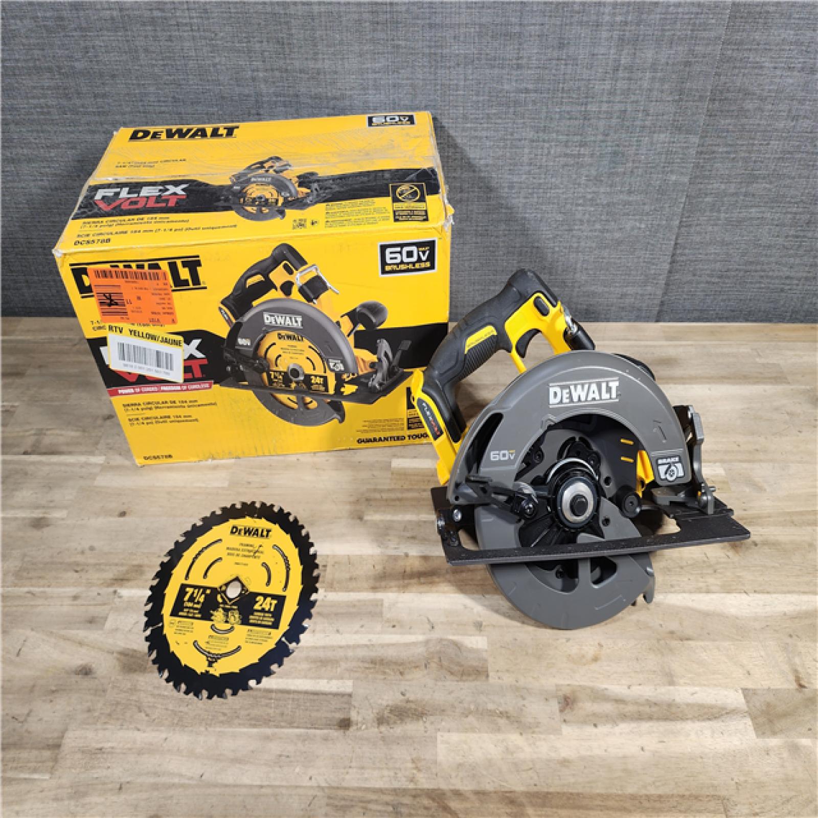 HOUSTON LOCATION - AS-IS DeWALT Flexvolt Max 7-1/4  60V Brushless Circular Saw (Tool Only)