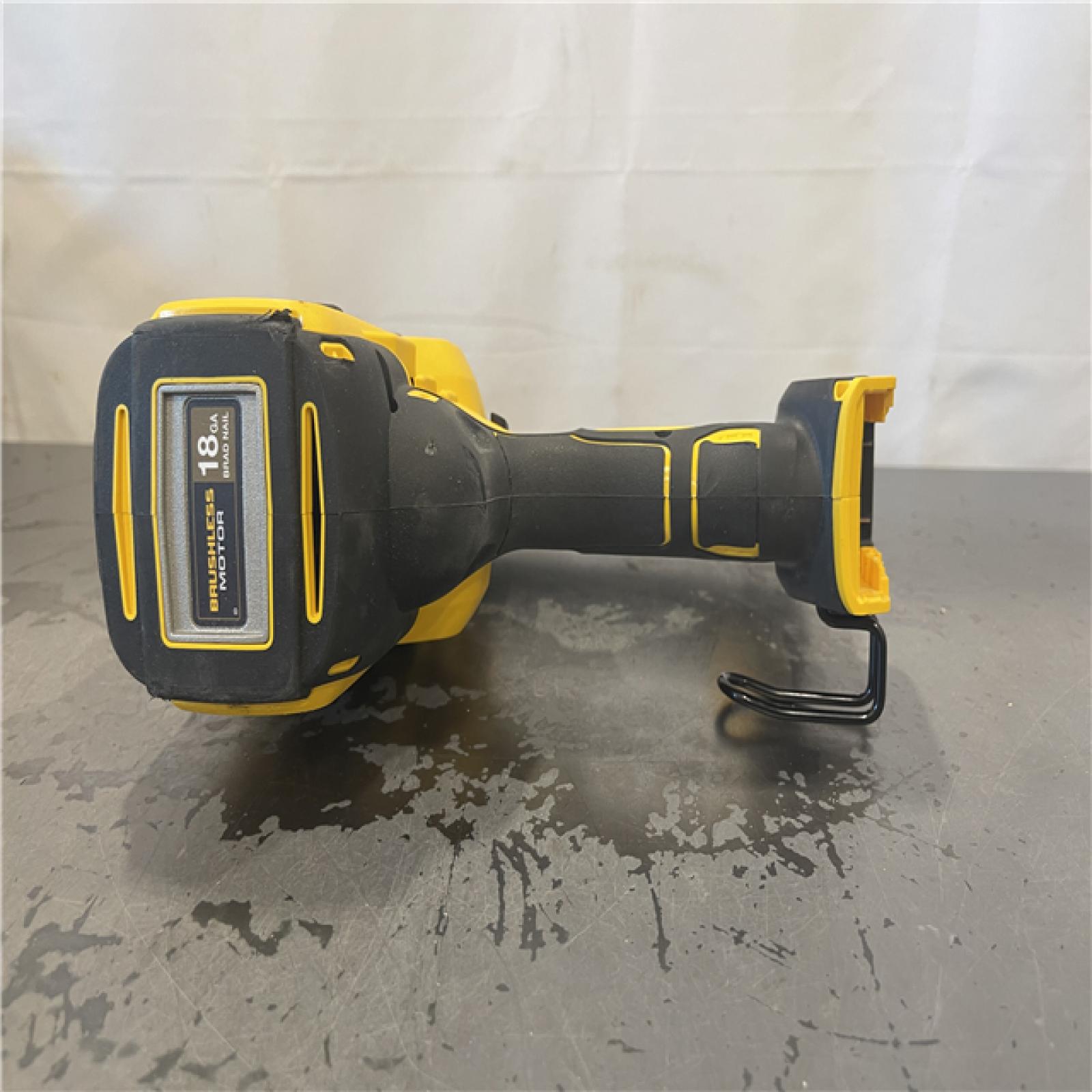 AS-IS- DeWalt 20V MAX XR 18 Ga.Cordless Nailer (Tool-Only)