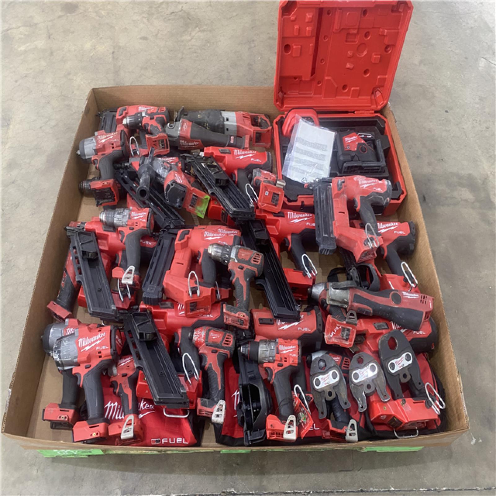Houston Location AS IS - Tool Pallet